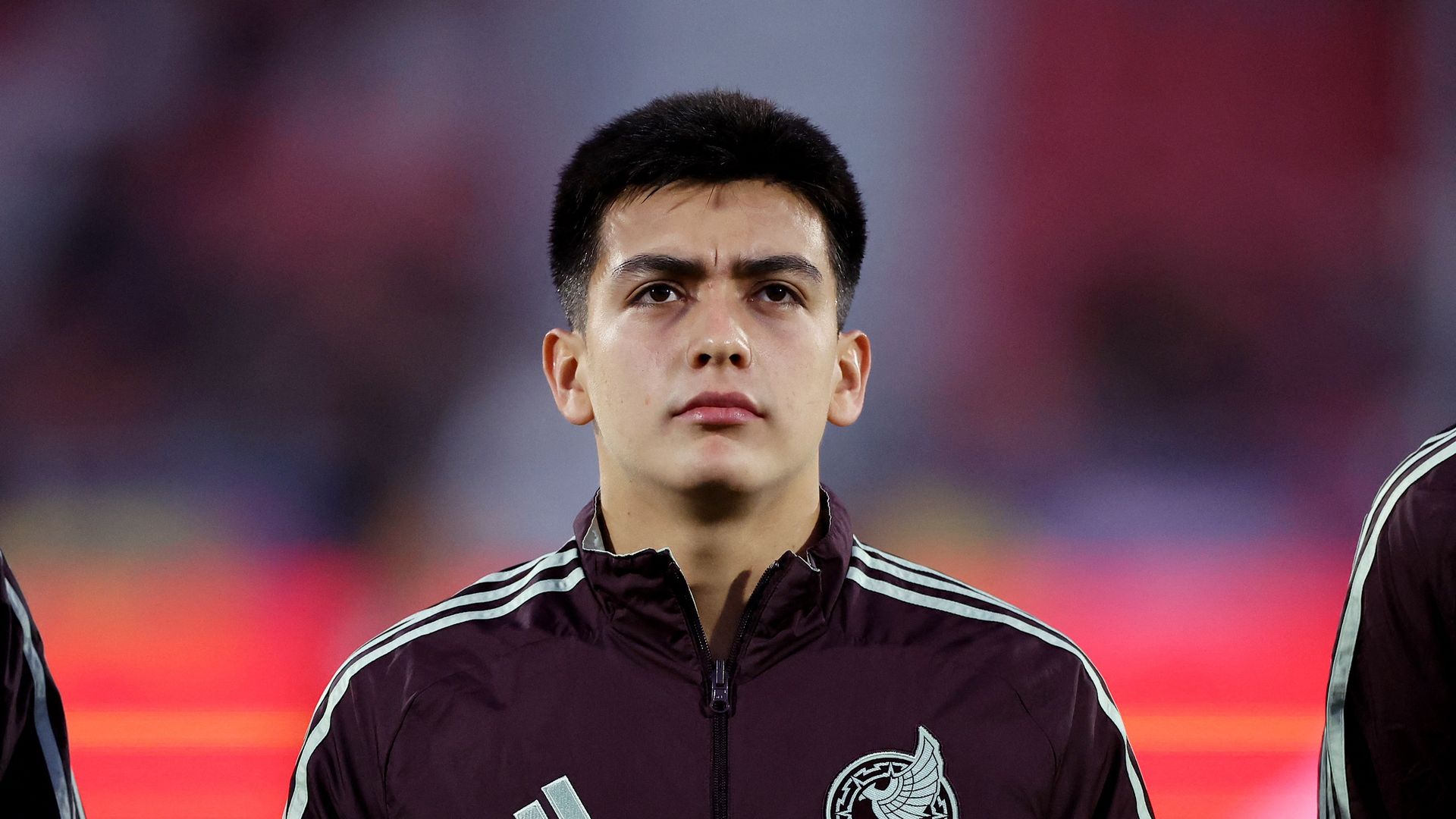 Gilberto Mora durante un partido con la Selección Mexicana